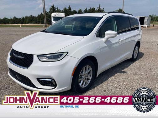 2022 Chrysler Pacifica Touring-L
