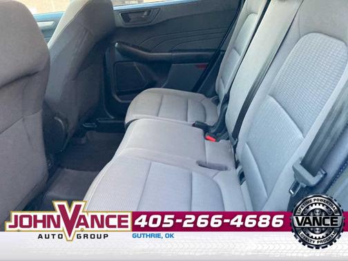 Oxford White 2022 Ford Escape S