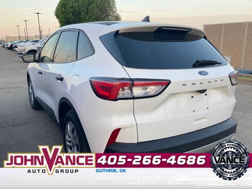 Oxford White 2022 Ford Escape S