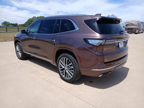 Smokey Amethyst Metallic 2025 Buick Enclave Avenir