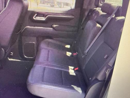 Summit White 2025 GMC Sierra 1500 SLT