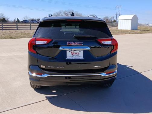 2023 GMC Terrain Denali