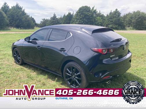 Jet Black Mica 2025 Mazda Mazda3 FWD w/Select Package