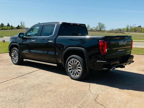 2025 GMC Sierra 1500 Denali Ultimate
