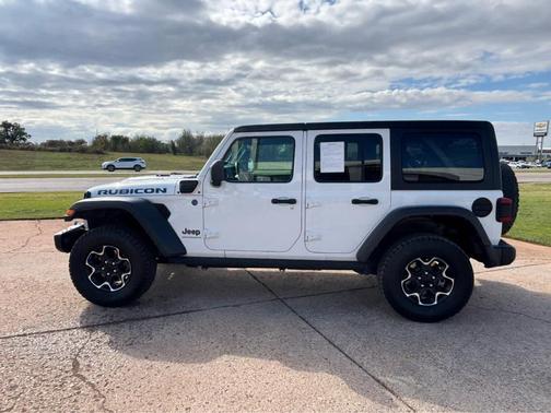 Bright White Clearcoat 2023 Jeep Wrangler 4xe Rubicon