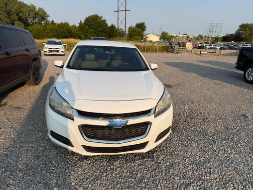 Summit White 2014 Chevrolet Malibu 1LT