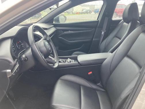 2024 Mazda Mazda3 FWD w/Select Package