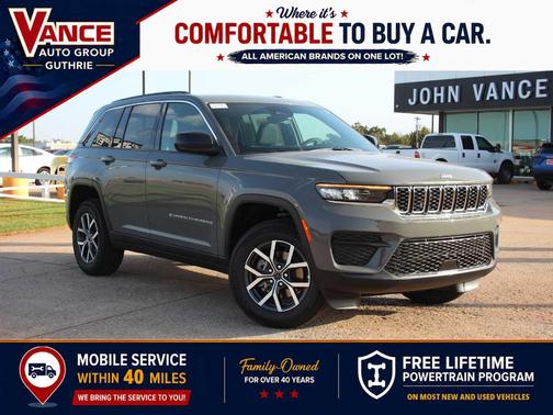 Sting Gray Clearcoat 2027 Jeep Grand Cherokee Laredo X