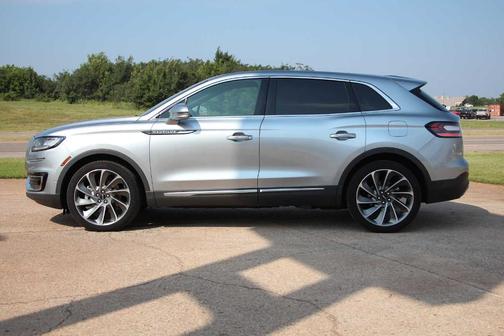 Silver Radiance 2020 Lincoln Nautilus Reserve