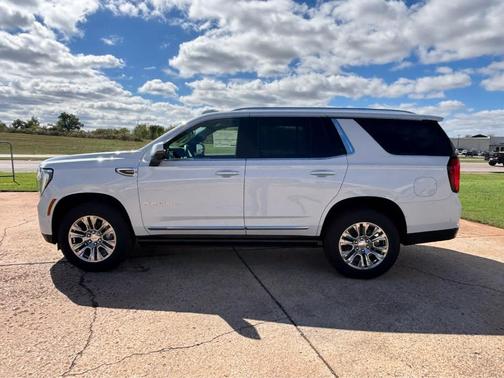 Glacier White 2027 GMC Yukon Denali