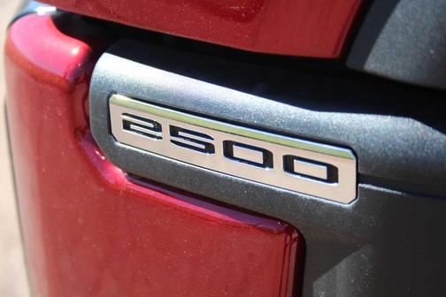 2025 GMC Sierra 2500 AT4