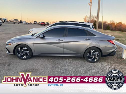 2024 Hyundai ELANTRA Limited