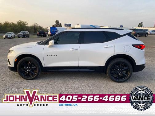 Iridescent Pearl Tricoat 2020 Chevrolet Blazer RS