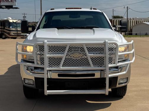 2009 Chevrolet Silverado 3500 LTZ Crew Cab DRW