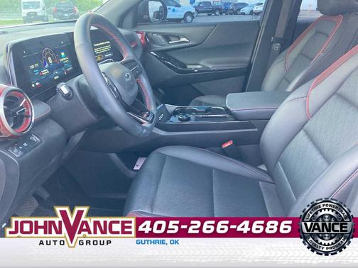 Iridescent Pearl Tricoat 2025 Chevrolet Equinox RS