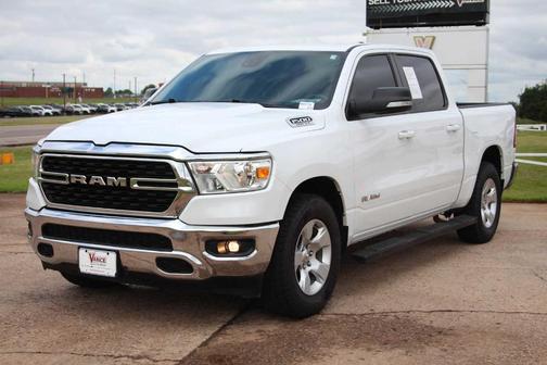 Bright White Clearcoat 2022 RAM 1500 Big Horn