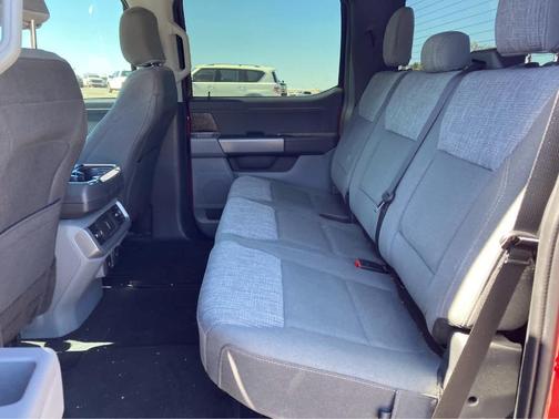 2023 Ford F-150 Lightning XLT
