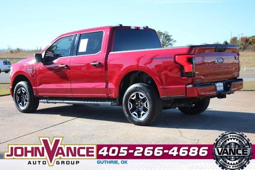 2023 Ford F-150 Lightning XLT