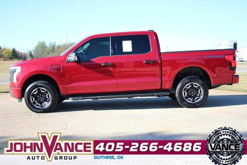 2023 Ford F-150 Lightning XLT