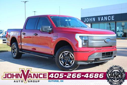 2023 Ford F-150 Lightning XLT