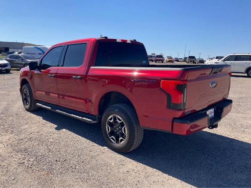 2023 Ford F-150 Lightning XLT