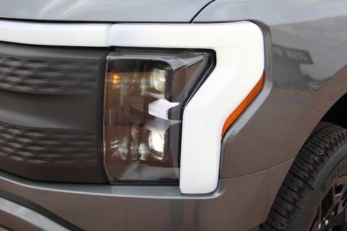 2025 Ford F-150 Lightning XLT