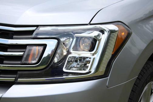 Iconic Silver Metallic 2021 Ford Expedition XLT