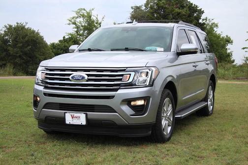 Iconic Silver Metallic 2021 Ford Expedition XLT