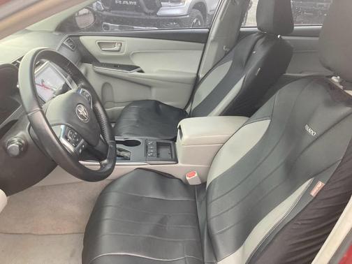 Ruby Flare Pearl 2015 Toyota Camry Hybrid XLE
