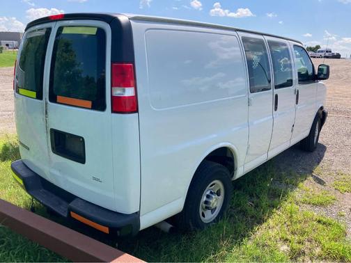2017 Chevrolet Express 2500 Work Van