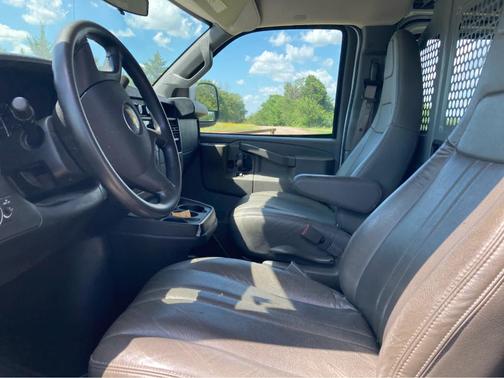 2017 Chevrolet Express 2500 Work Van