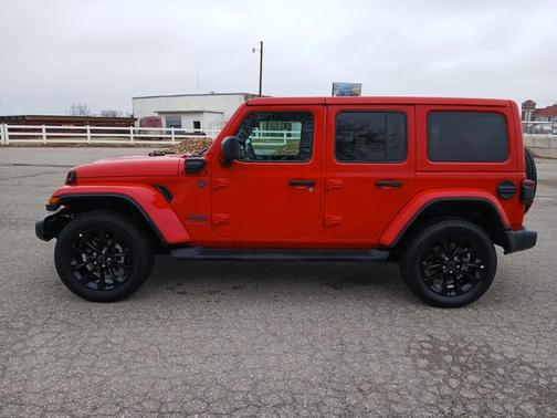 2025 Jeep Wrangler 4xe Sahara