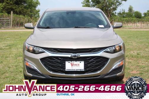 Mineral Gray Metallic 2023 Chevrolet Malibu RS