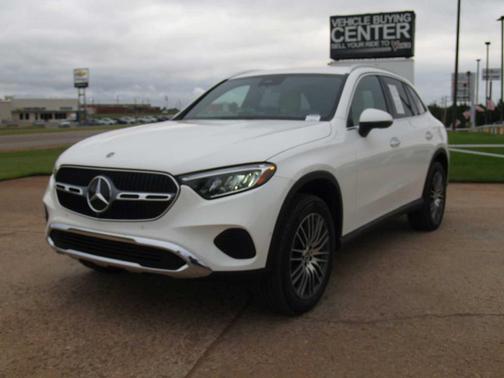 2025 Mercedes-Benz GLC 300 Base