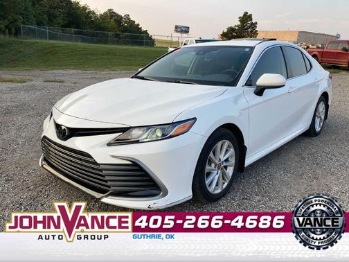 2022 Toyota Camry LE