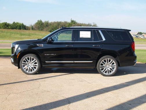 2025 GMC Yukon Denali