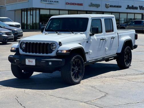 2025 Jeep Gladiator Sport