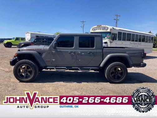 Sting Gray Clearcoat 2023 Jeep Gladiator Rubicon