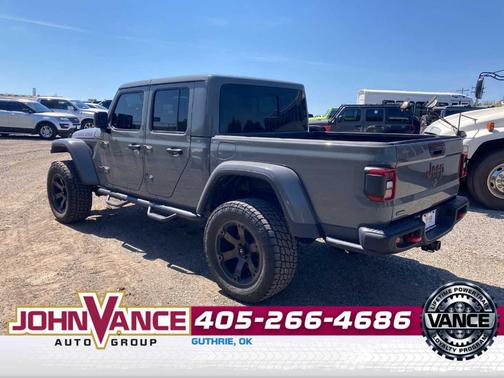 Sting Gray Clearcoat 2023 Jeep Gladiator Rubicon
