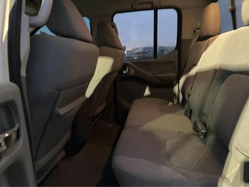 2018 Nissan Frontier SV