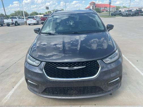 2021 Chrysler Pacifica Touring-L