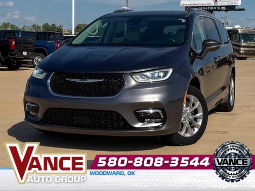 2021 Chrysler Pacifica Touring-L