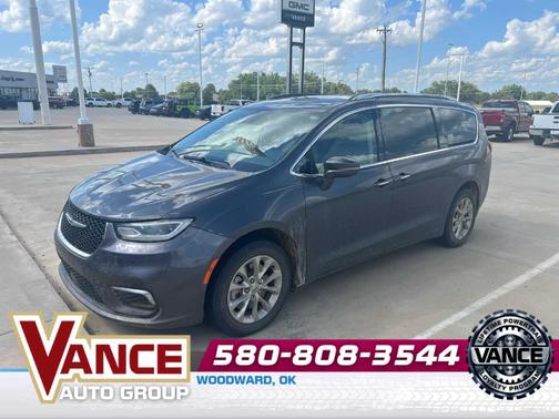 2021 Chrysler Pacifica Touring-L