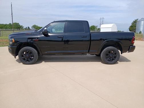 Diamond Black 2020 RAM 2500 Limited