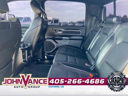 Diamond Black 2022 RAM 1500 Laramie