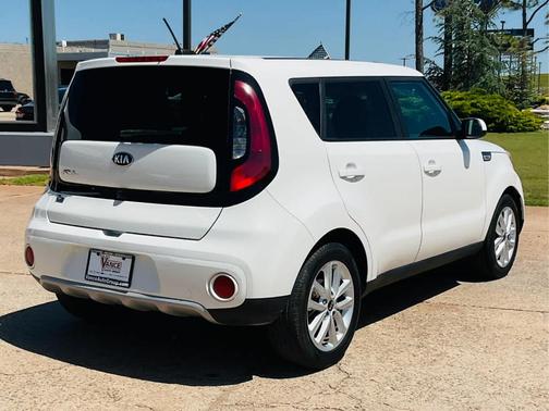 2019 Kia Soul +