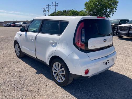 2019 Kia Soul +