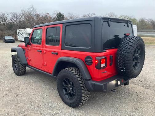 2025 Jeep Wrangler 4xe Sport