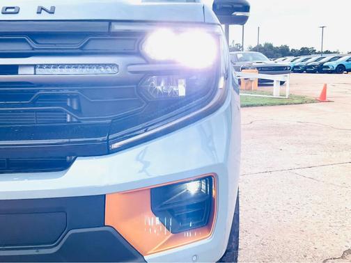 2025 Ford Expedition Tremor
