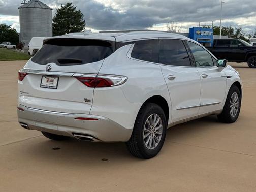 2024 Buick Enclave Premium